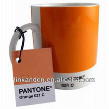 Haonai 11oz orange ceramic mugs with pantone No.